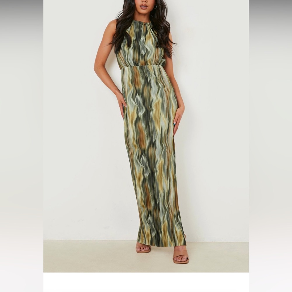 Boohoo Dress - petite